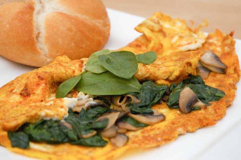 Špenátová omeleta s houbami